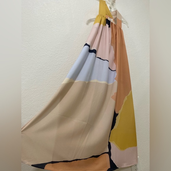 Our Second Nature Harbour V-Back Tent Dress - Picture 4 of 7